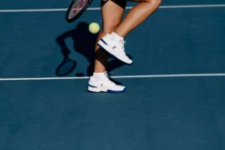 ON Men's Roger Pro Hard Court Tennis Shoes -DICKS SPORTING GOODS Sales 48 98721 WhiteIndigo MODDET alt1